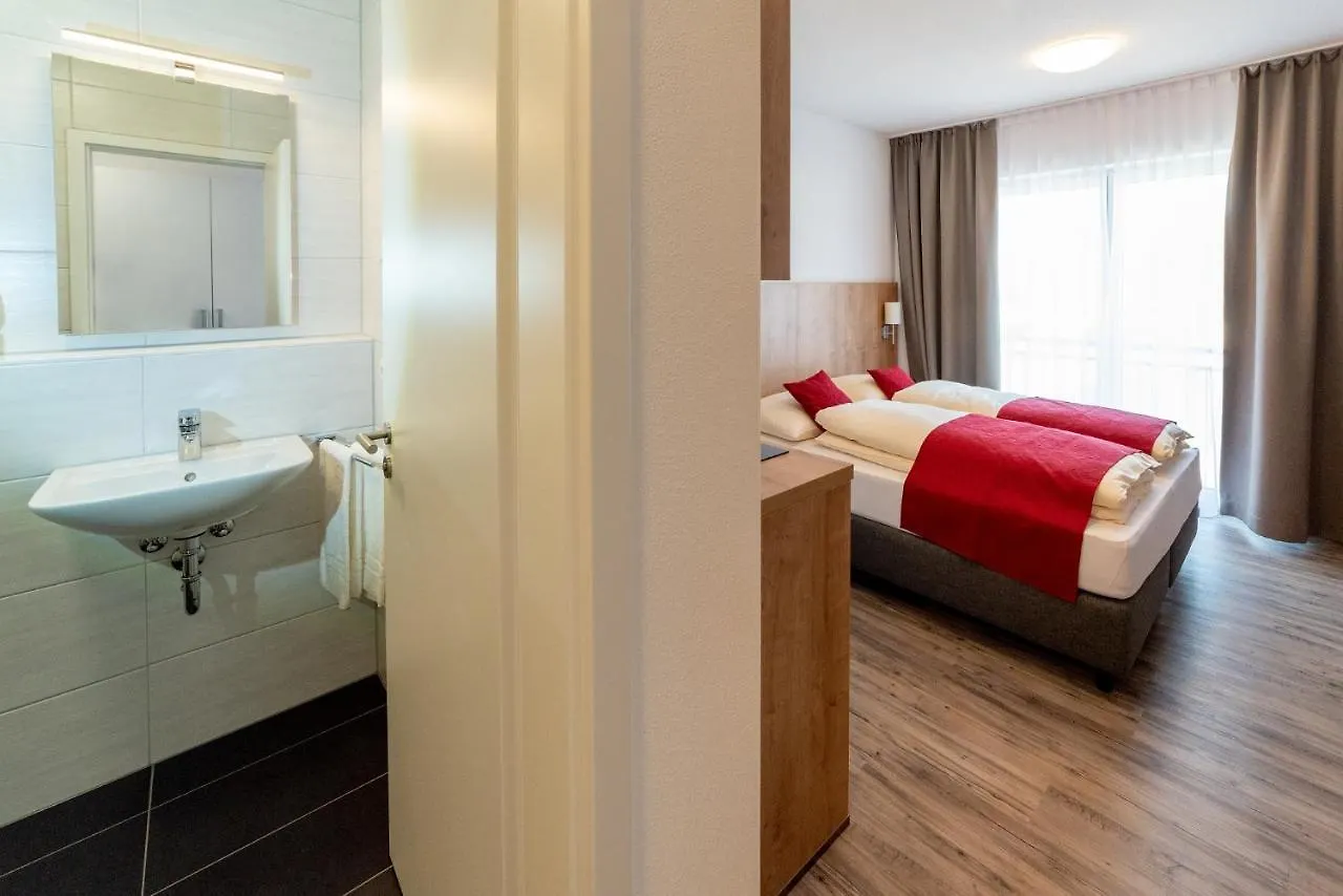 Aparthotel Boardinghaus Bayerwaldpark Landshut 3*,
